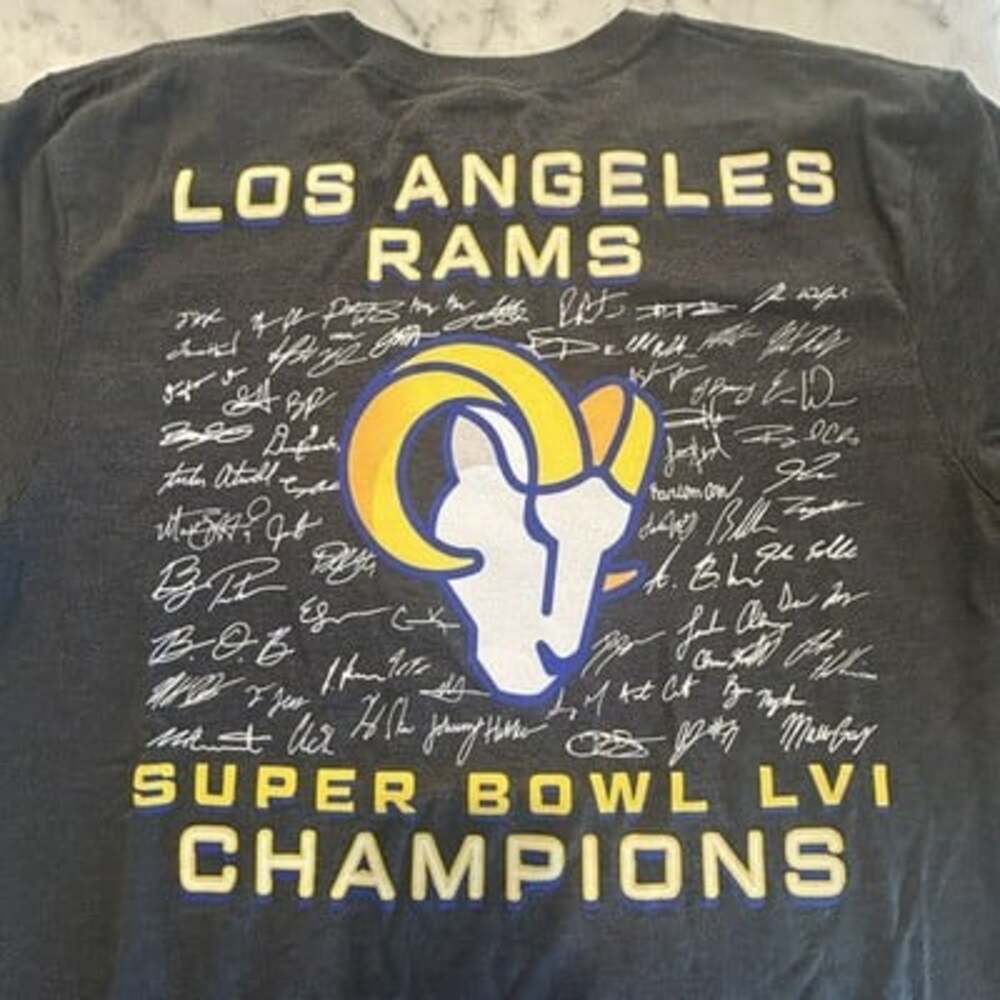 LA Rams Fanatics Signature TShirt Mens M Super Bowl LVI Champs Gray